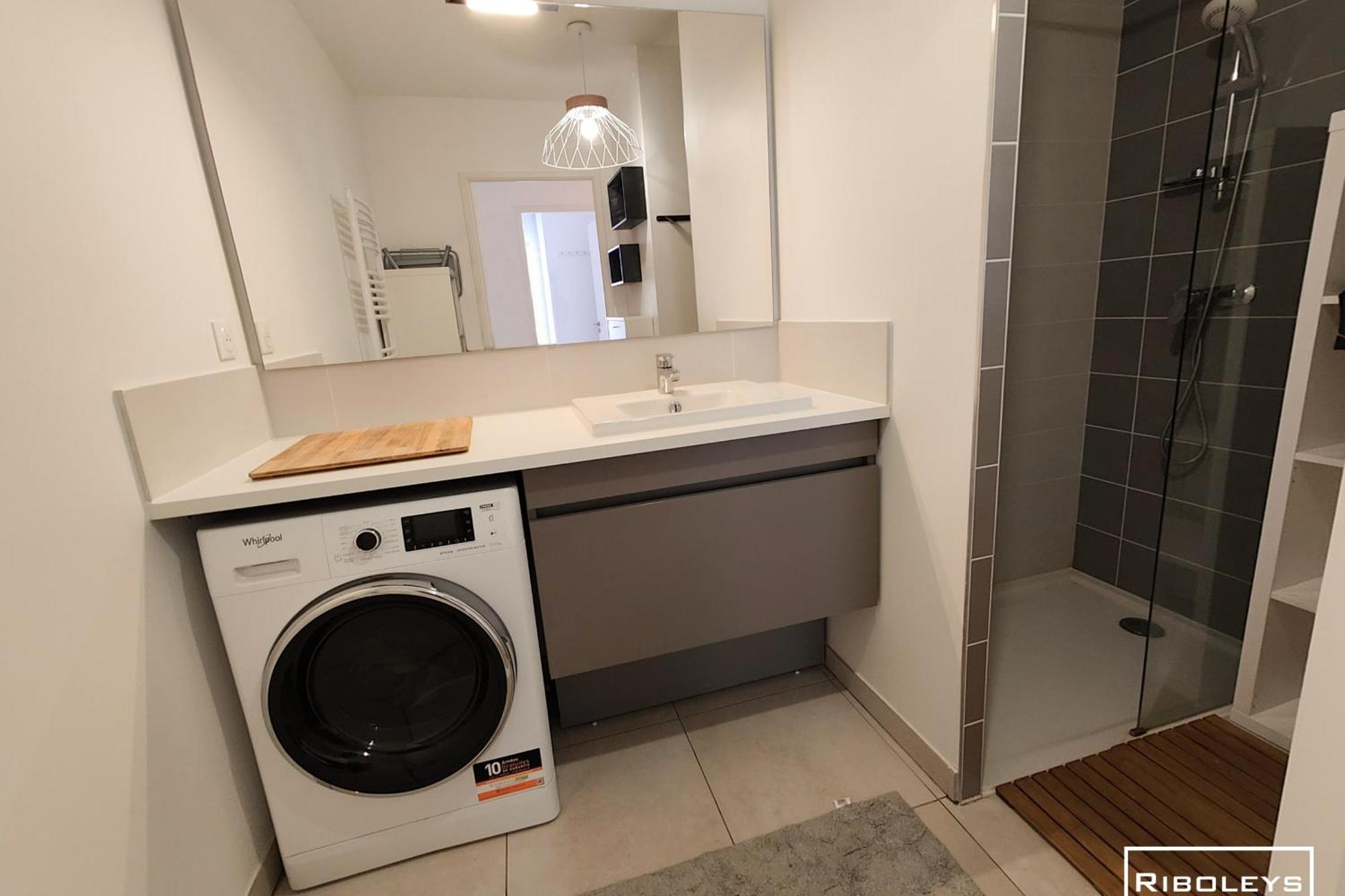 Villa T3 Climatisee En Residence Avec Piscine ヴィア エクステリア 写真